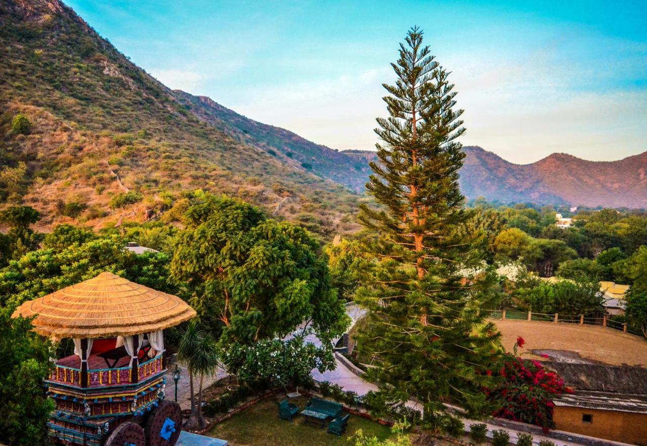 The Royal Retreat Resort & Spa Udaipur Luaran gambar