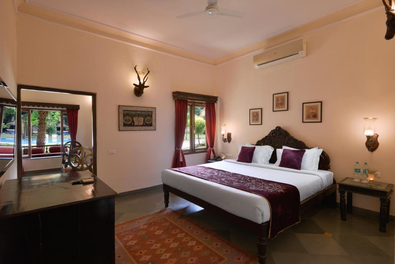 The Royal Retreat Resort & Spa Udaipur Luaran gambar